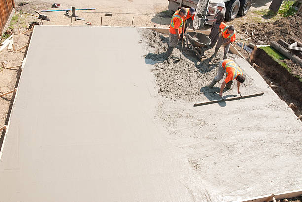 Best Concrete Pool Decks in Lady Lake, FL